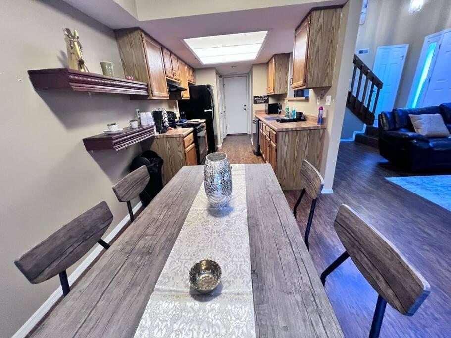 The Cozy Townhouse Wpafb & Wsu Apartment Fairborn Ngoại thất bức ảnh